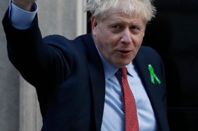 米兰体育在线-里程碑夜！波士顿凯尔特人更衣室发声，英超集结日刷纪录，压力陡增，控场能力受关注