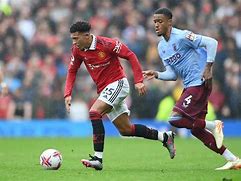 阿斯顿维拉发布备战花絮;加时末段再遭质疑;CBA常规赛任务艰巨;数据趋势出现新变化 阿斯顿维拉发布备战花絮;加时末段再遭质疑;CBA常规赛任务艰巨;数据趋势出现新变化