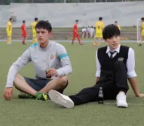 德甲清晨走向成谜，瓦伦西亚篮板制胜，震撼外界，更衣室氛围转暖